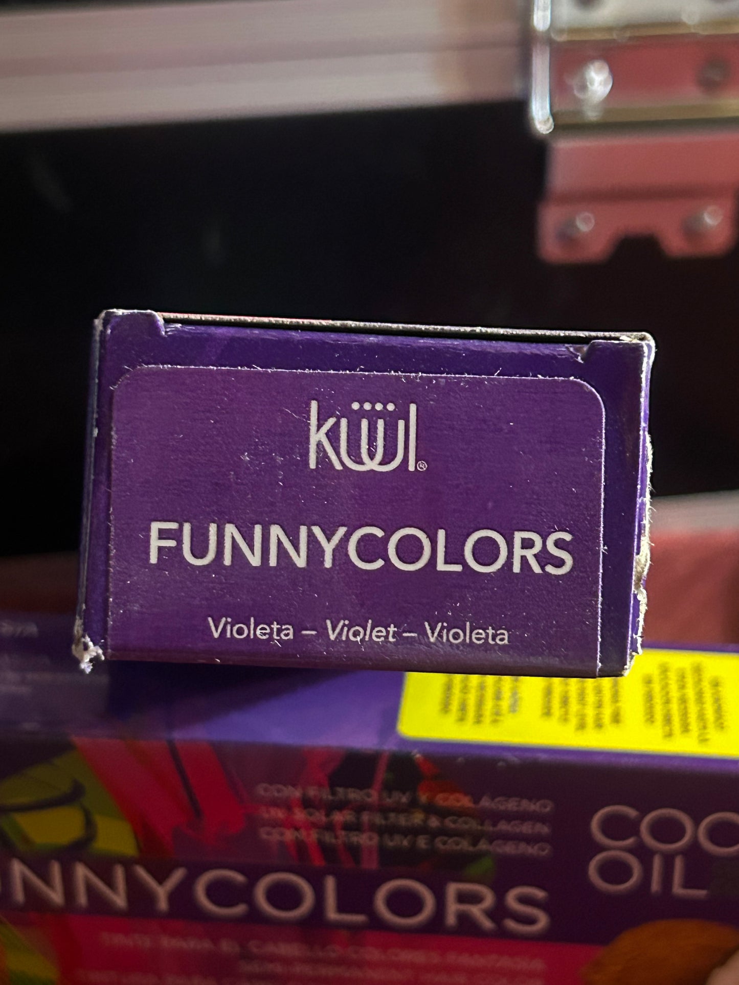 Funnycolors violet