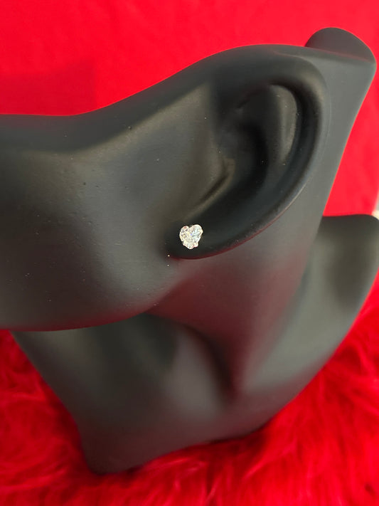 heart shaped zirconia stud earrings