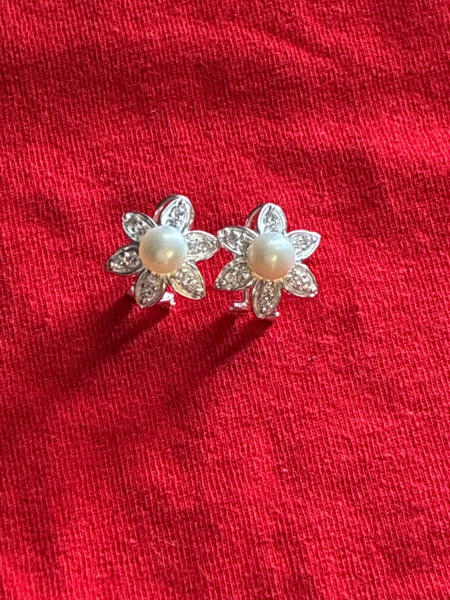 Sterling silver 925 flower pearl earrings