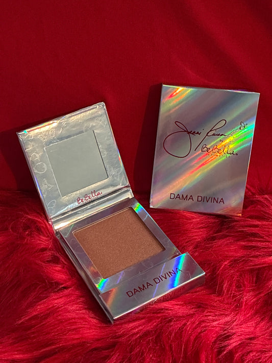 Jenni Glow Highlighter Dama Divina