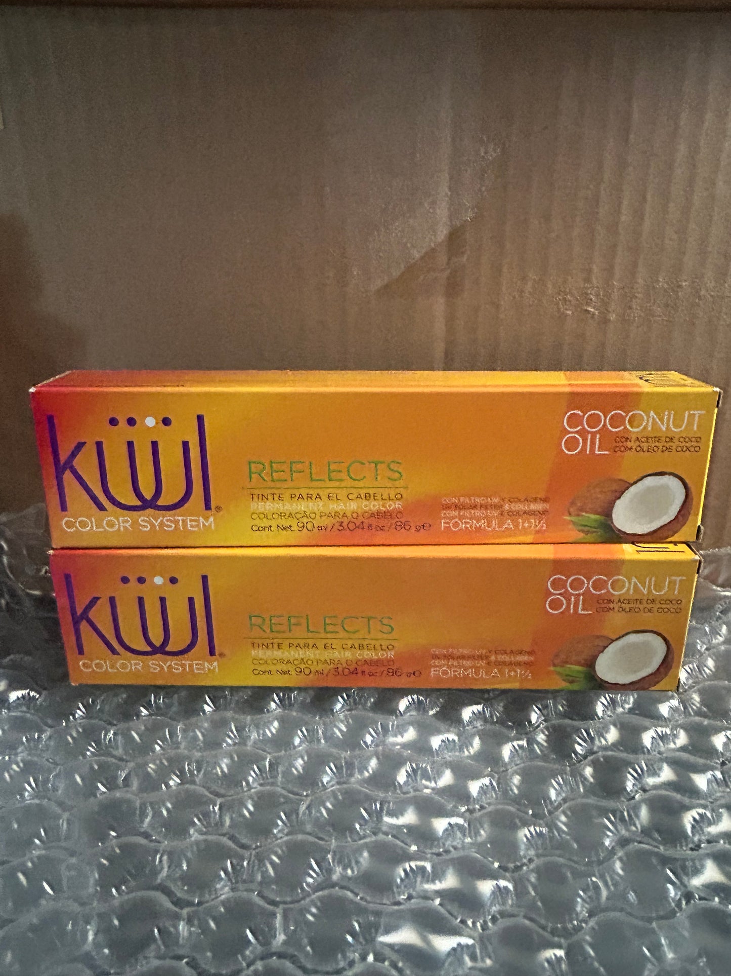 Kuul reflects copper