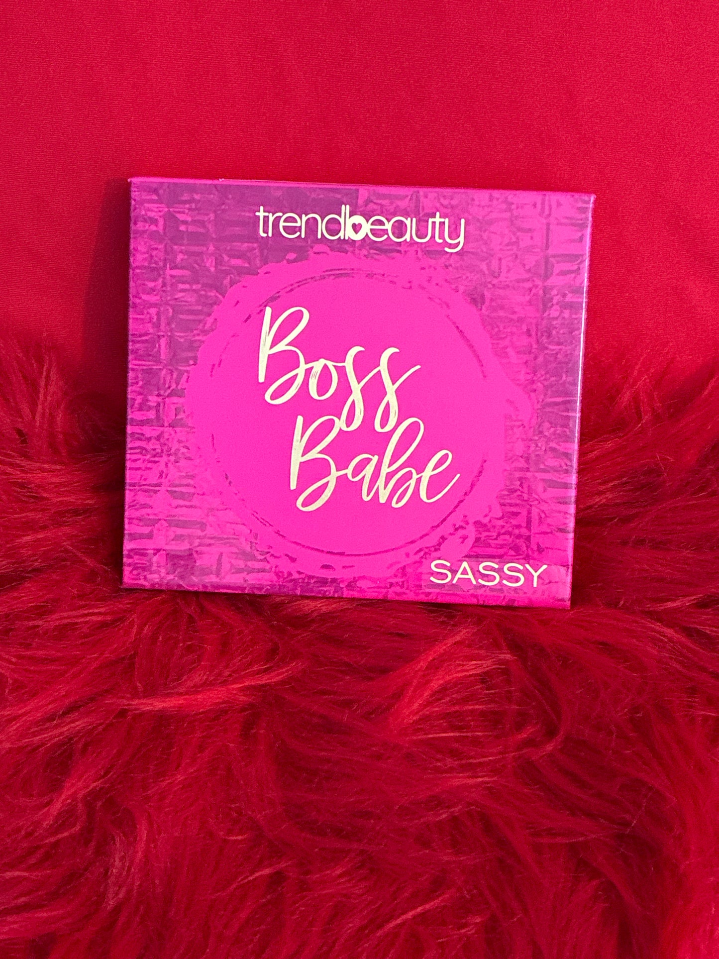 trendbeauty Boss Babe Sassy eyeshadow palette