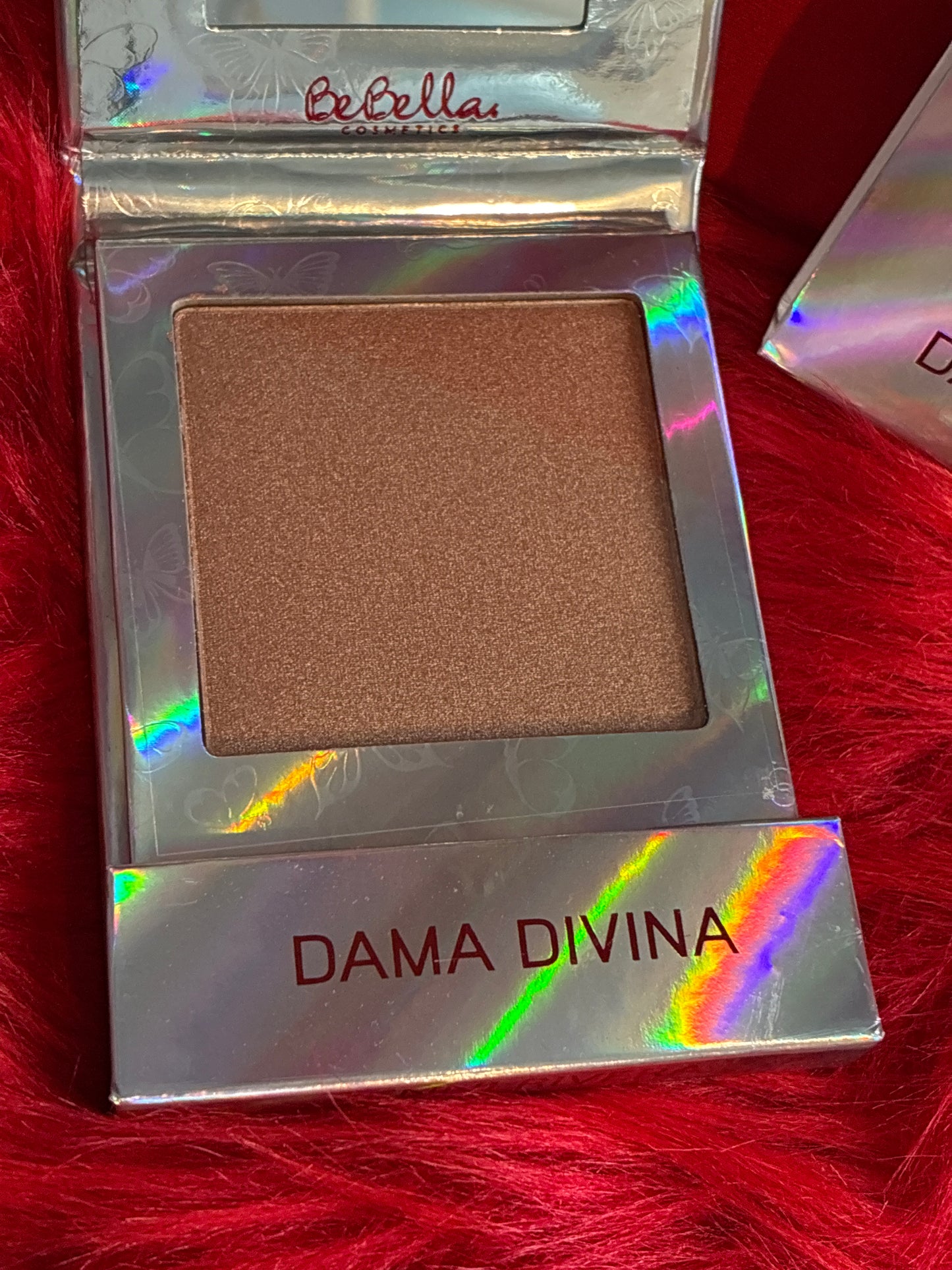 Jenni Glow Highlighter Dama Divina