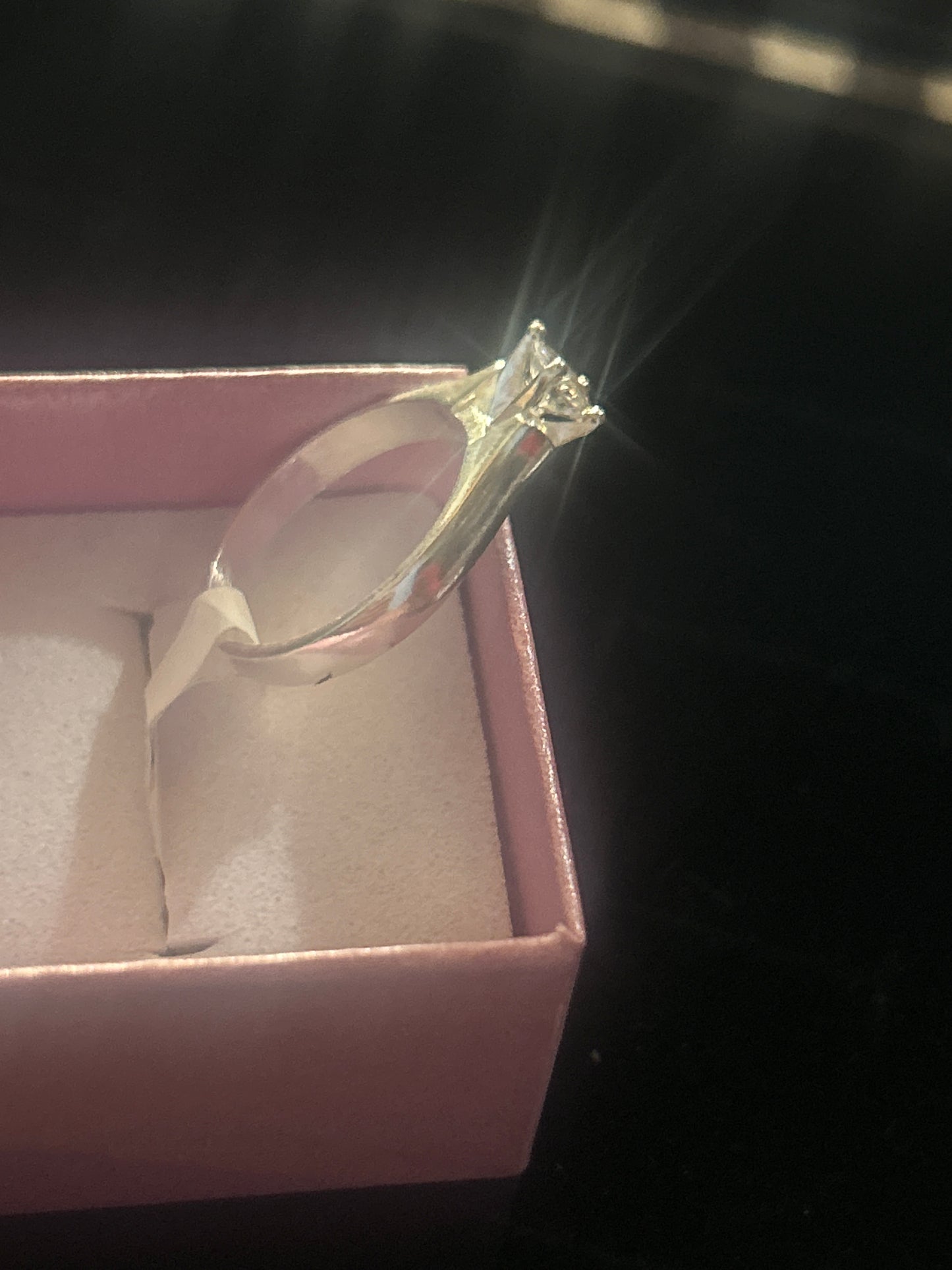 Solitary zirconia Engagement Ring