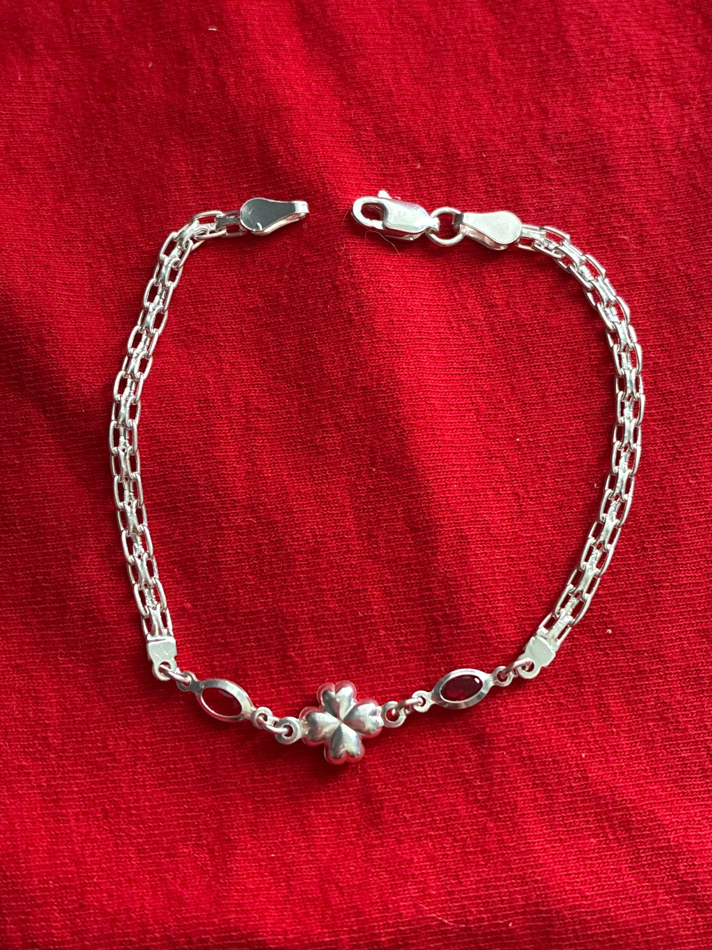 Lucky Clover sterling silver Bracelet