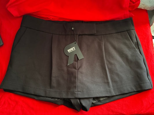 RNWY Contemporary Fashion Skort