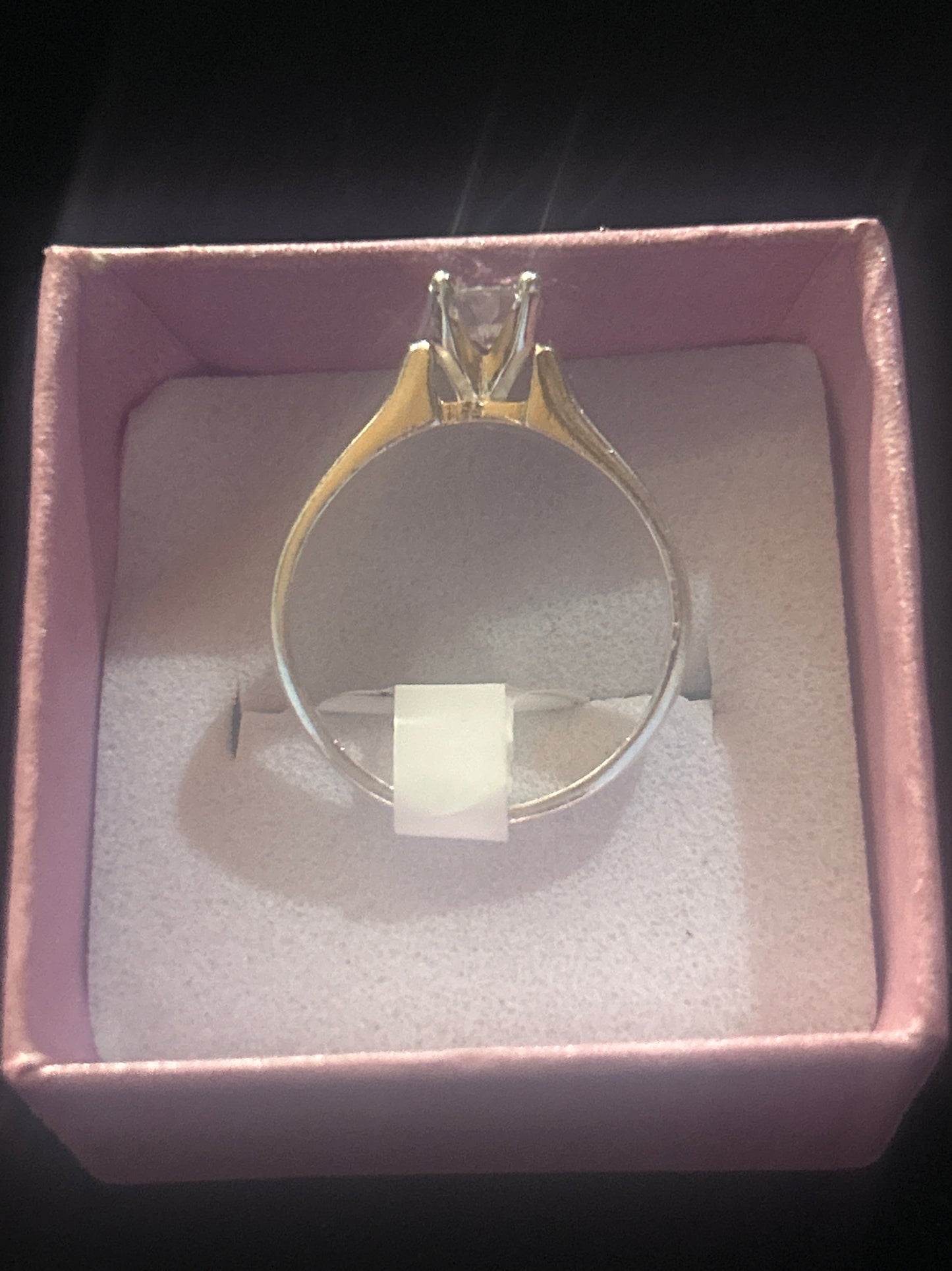 Solitary zirconia Engagement Ring