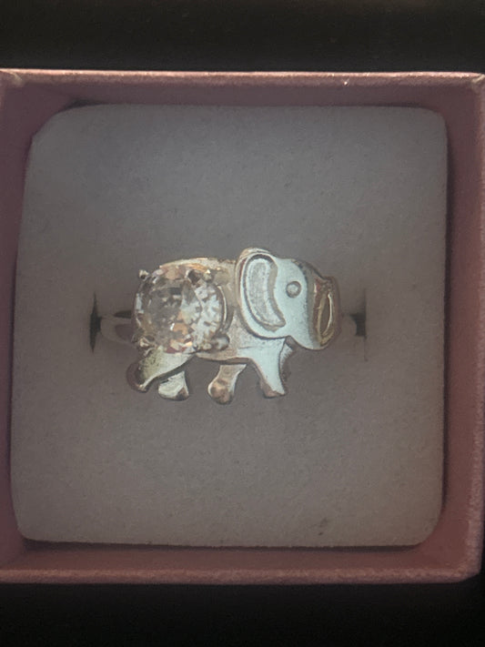 Elephant shaped Sterling silver ring