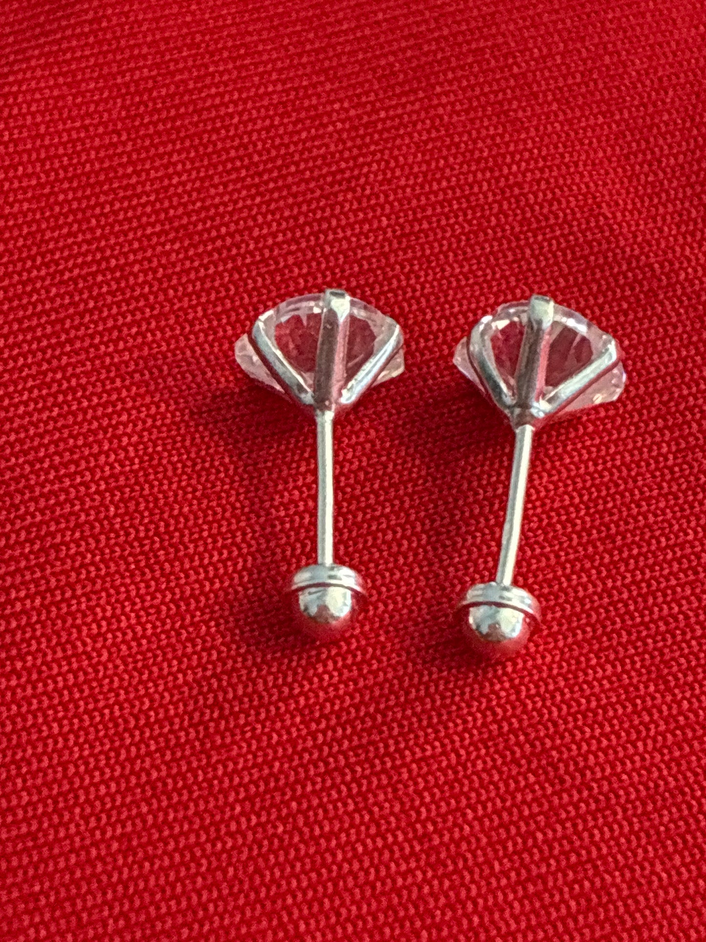 heart shaped zirconia stud earrings
