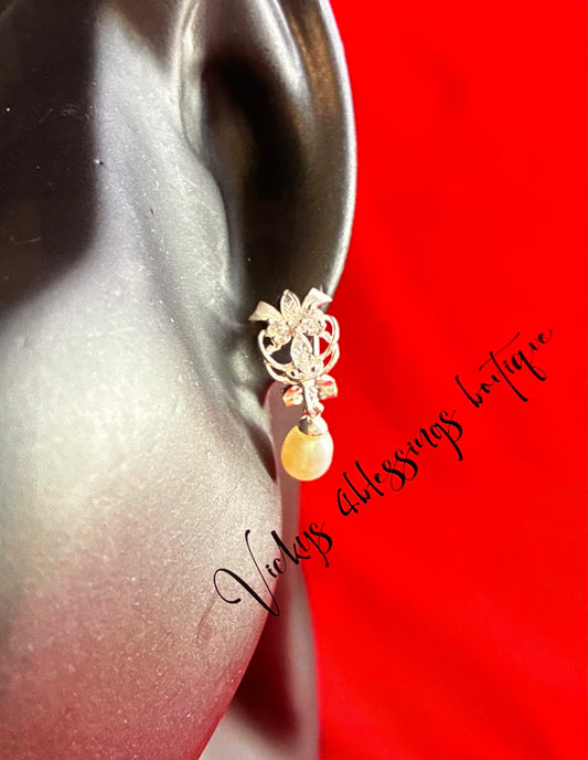 Sterling silver pearl drop earrings